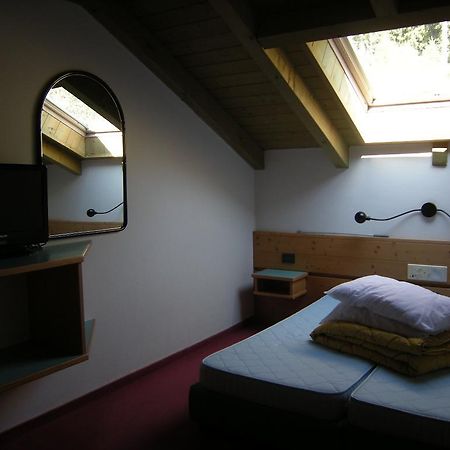 Albergo Pozzole Stava Eksteriør billede